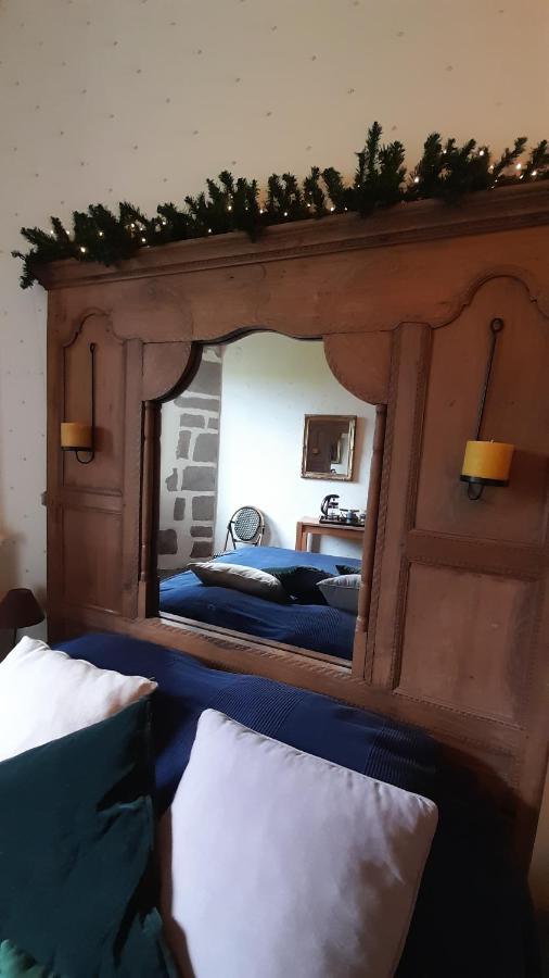 Les Chambres Du Logis Du Chatelier Bressuire Exterior foto